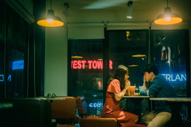 Why It’s Okay If You Don’t Want to Live With Your Girlfriend